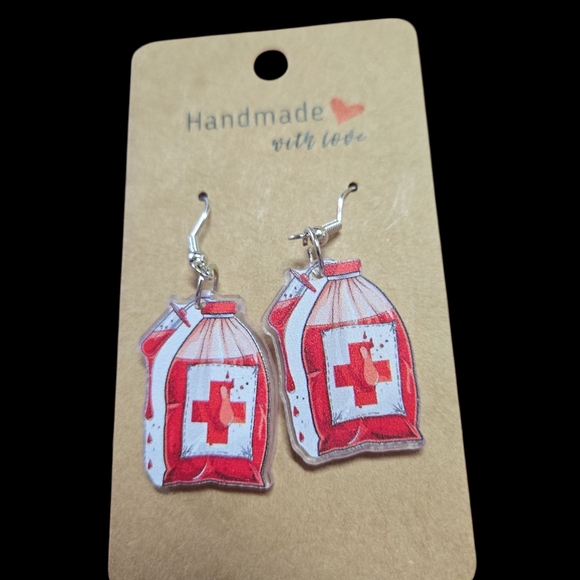 Red Blood Bag Halloween handmade Earrings A821 - Picture 1 of 3